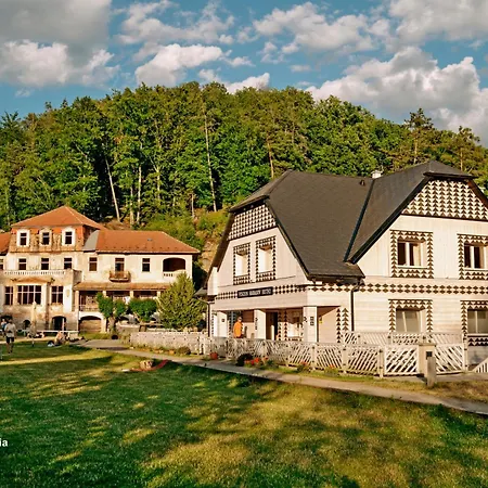 Penzion A Harasov Vysoka (Melnik)